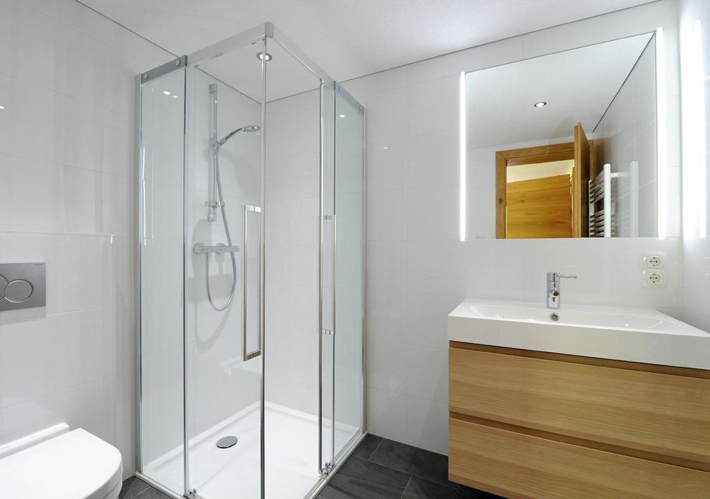Photo of Bathroom in Schroecken