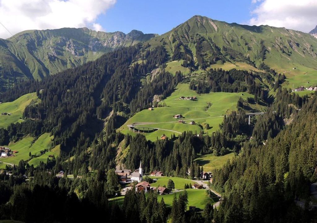 Photo of Others in Schroecken