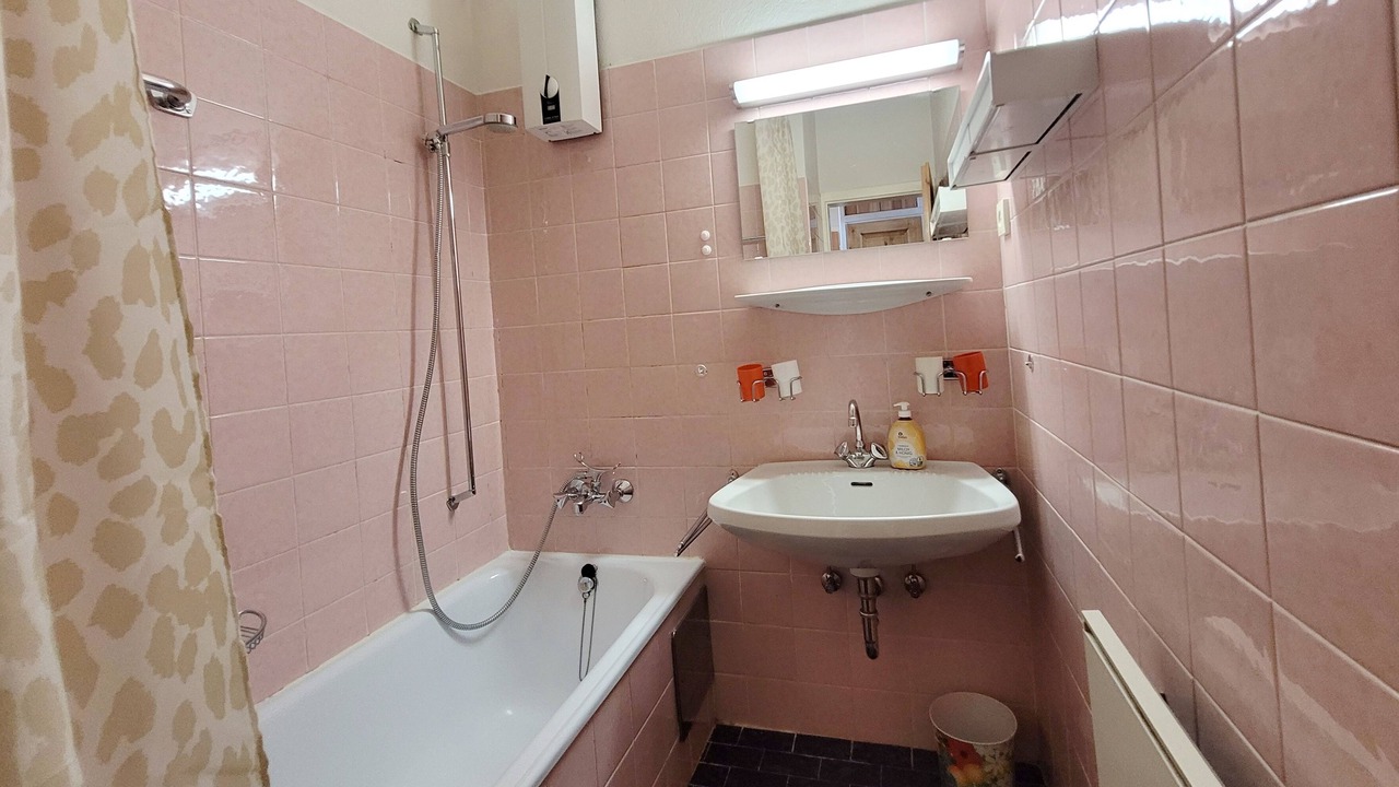 Photo of Bathroom in Reith