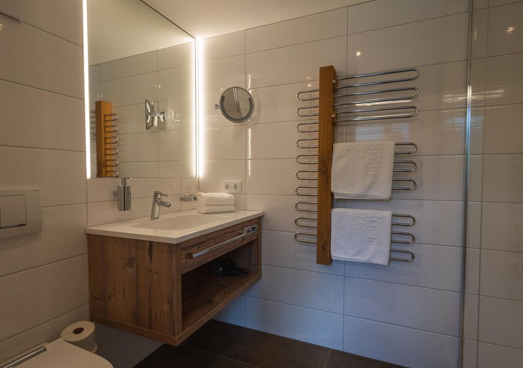 Photo of Bathroom in Damuels