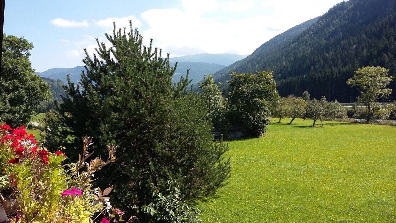 Photo of Others in Einach