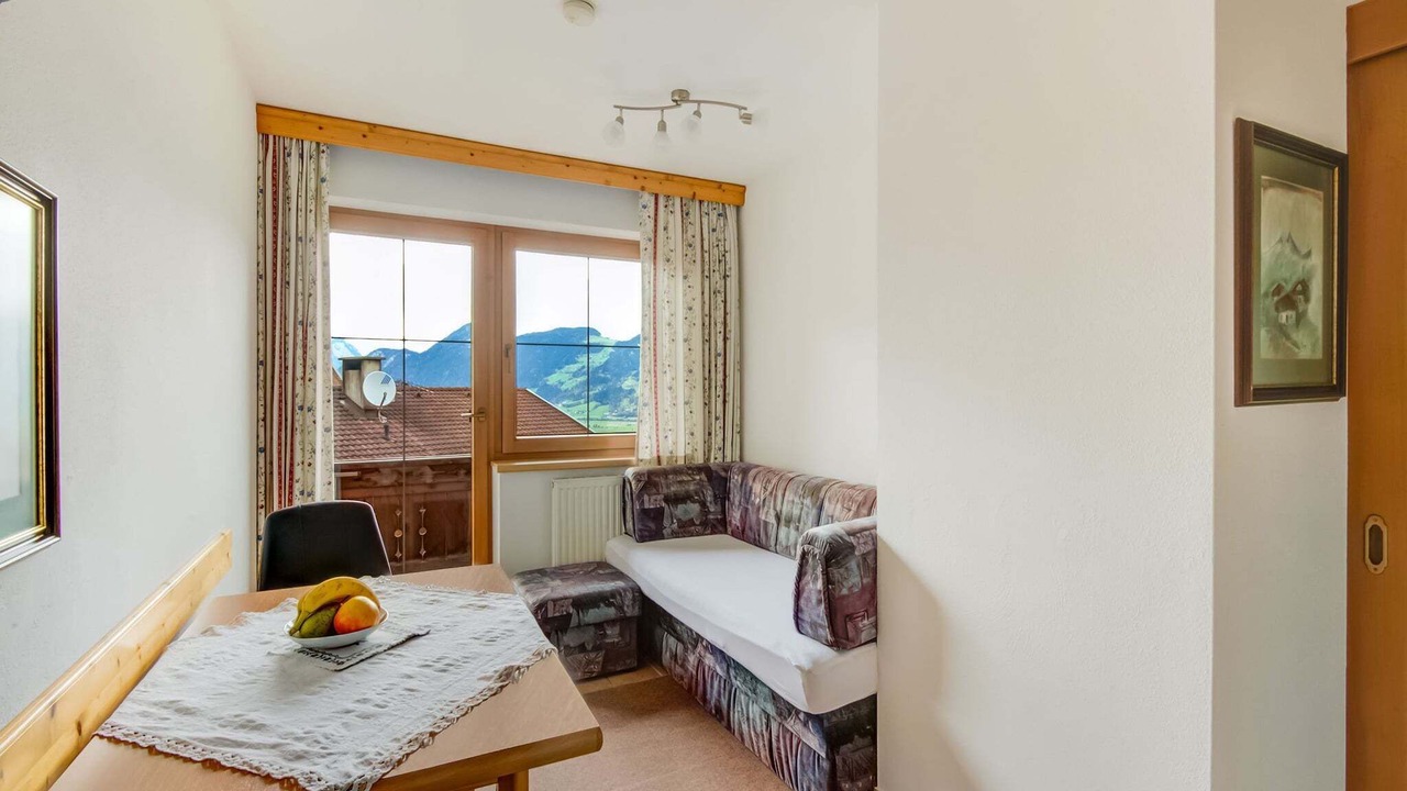 Photo of Livingroom in Fuegenberg