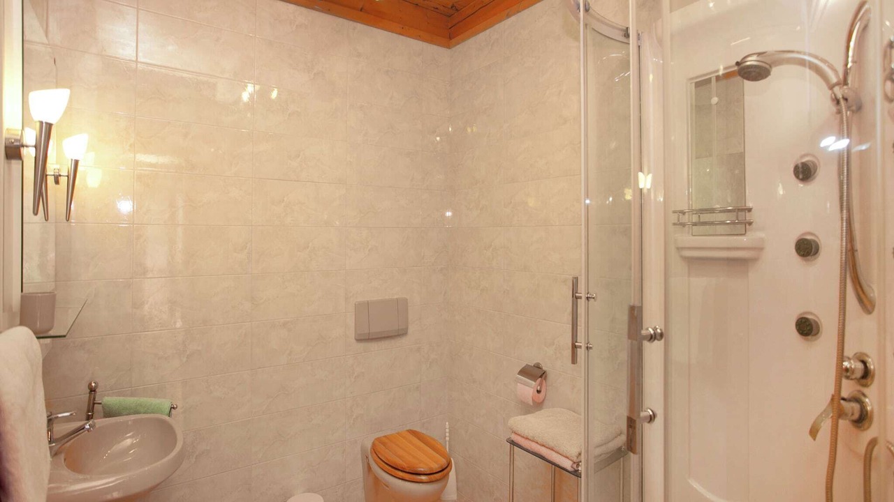 Photo of Bathroom in Waidring