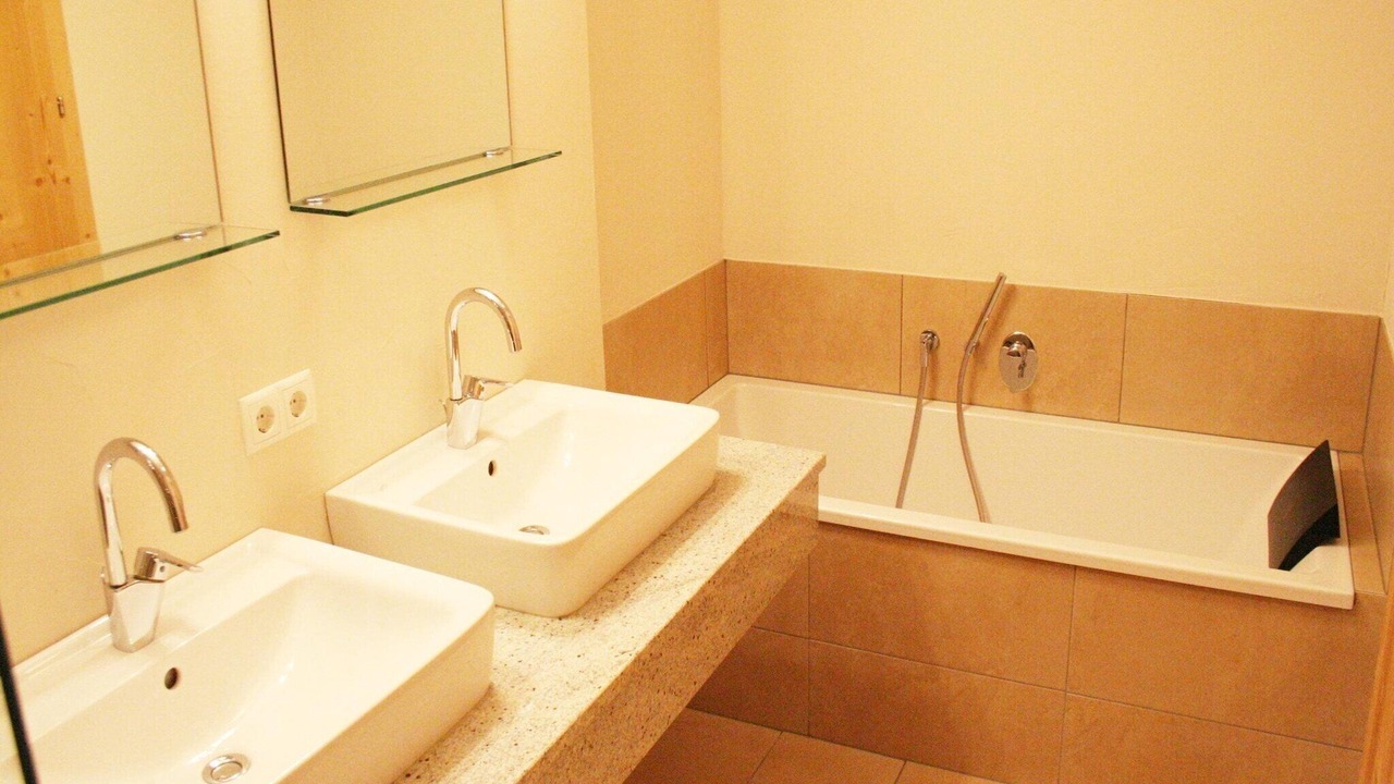 Photo of Bathroom in Schonbach