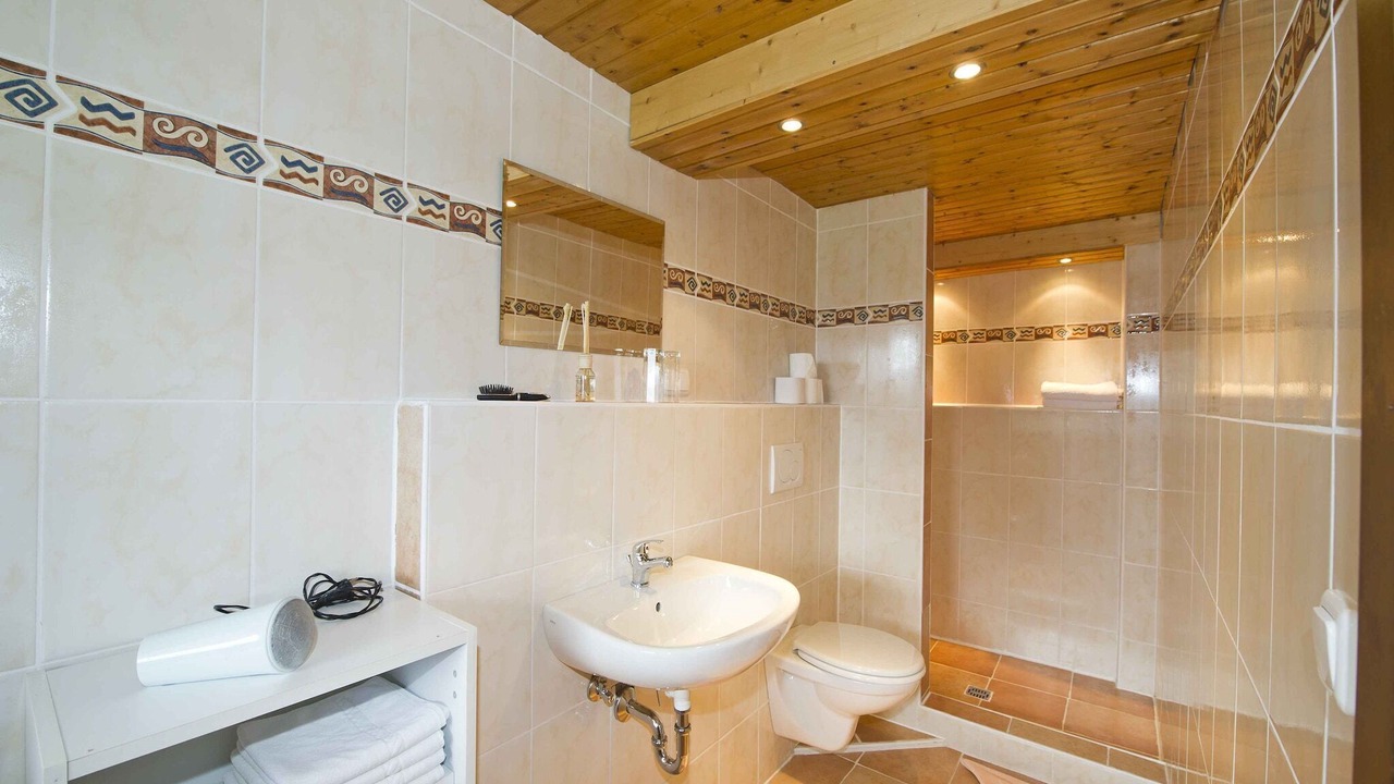 Photo of Bathroom in Niederndorferberg