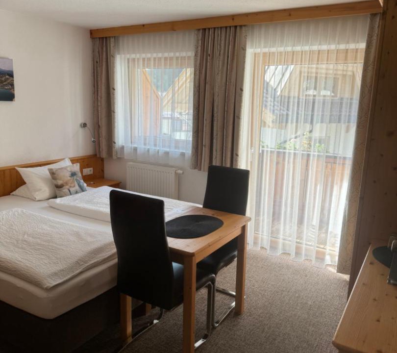 Photo of Bedroom in Vorderlanersbach