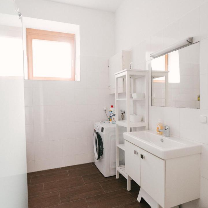 Photo of Bathroom in Lend