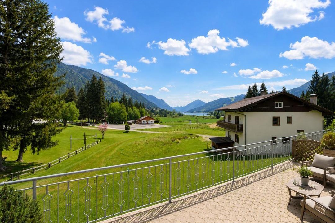 Photo of Others in Weissensee