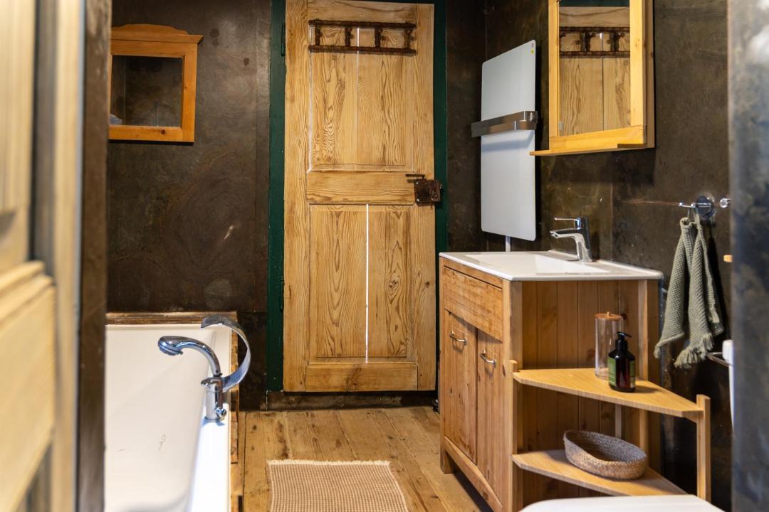 Photo of Bathroom in Ebensee