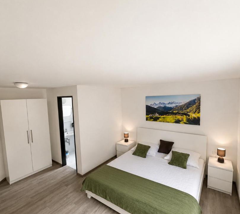 Photo of Bedroom in Ubersaxen