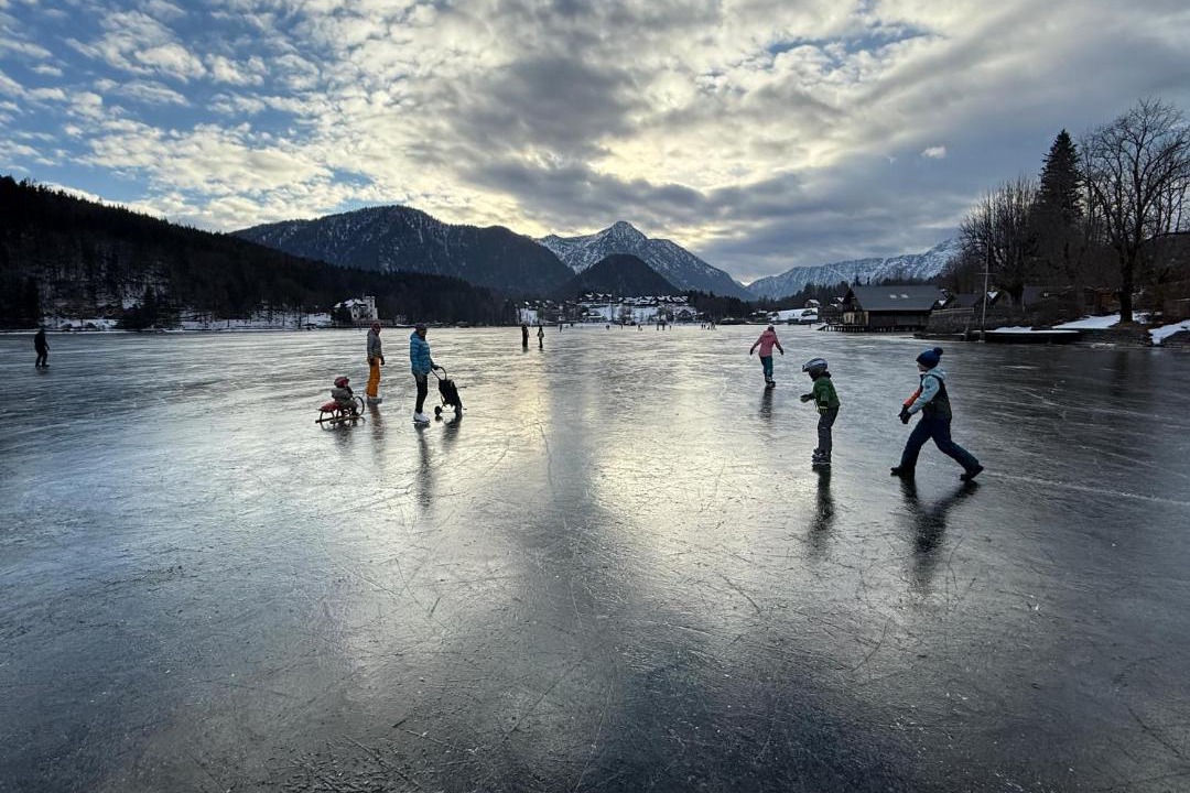 Photo of Others in Obertressen