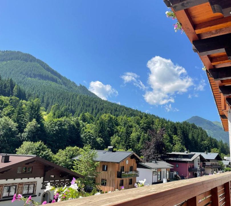 Photo of Others in Saalbach
