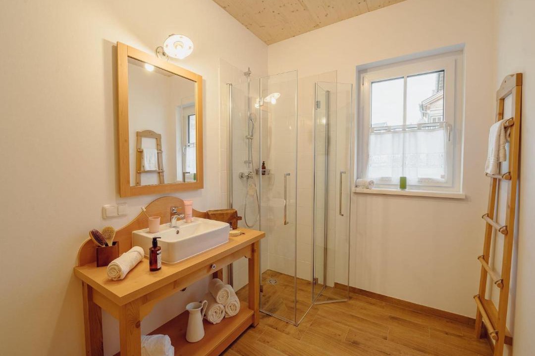 Photo of Bathroom in Grundlsee