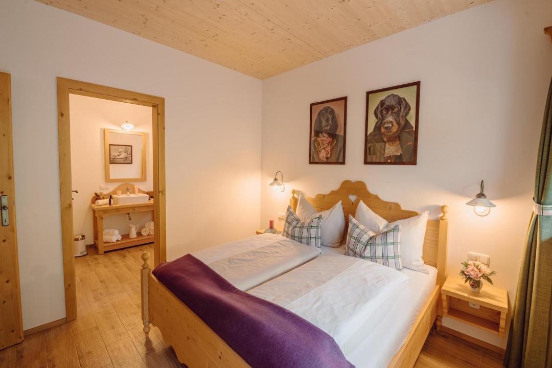 Photo of Bedroom in Grundlsee