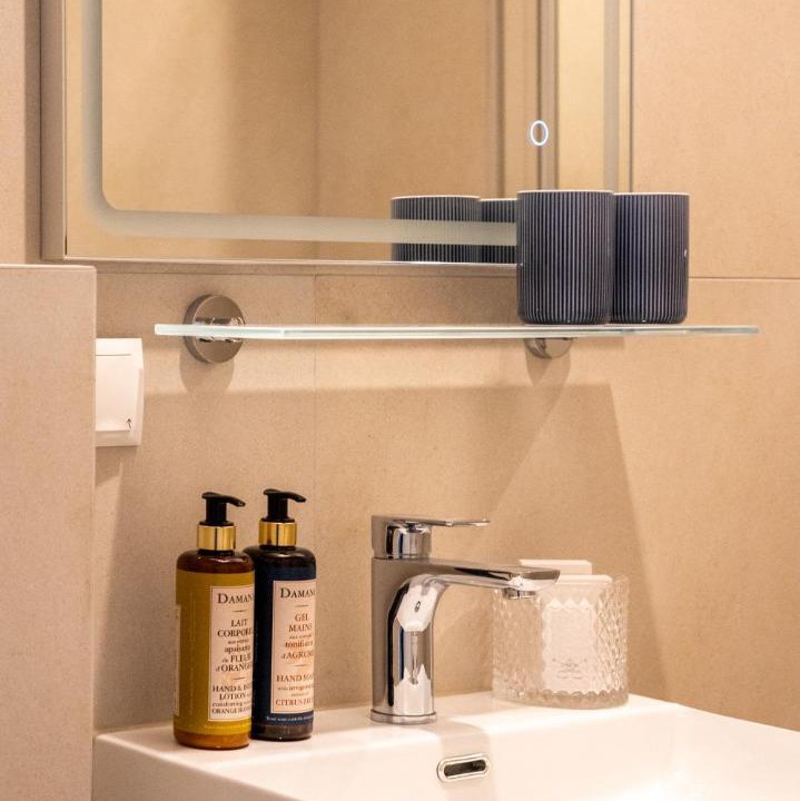 Photo of Bathroom in City Centre Salzburg