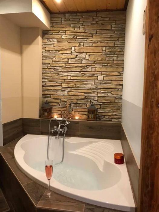 Photo of Bathroom in Heiligenkreuz