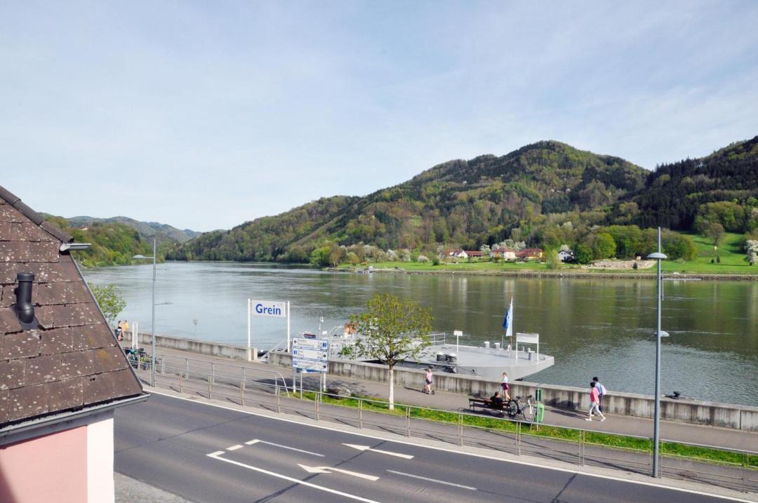 Photo of Others in Grein