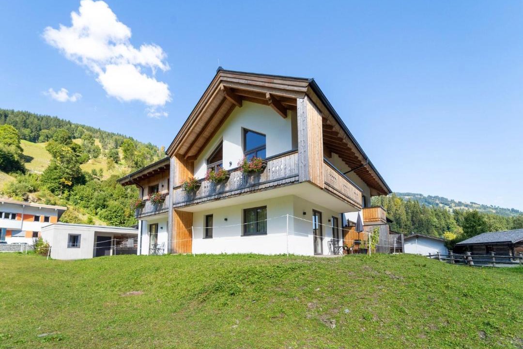 Photo of Others in Saalbach