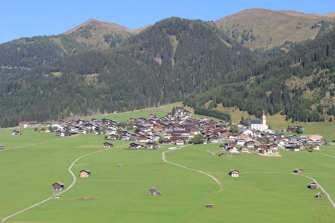Photo of Others in Obertilliach