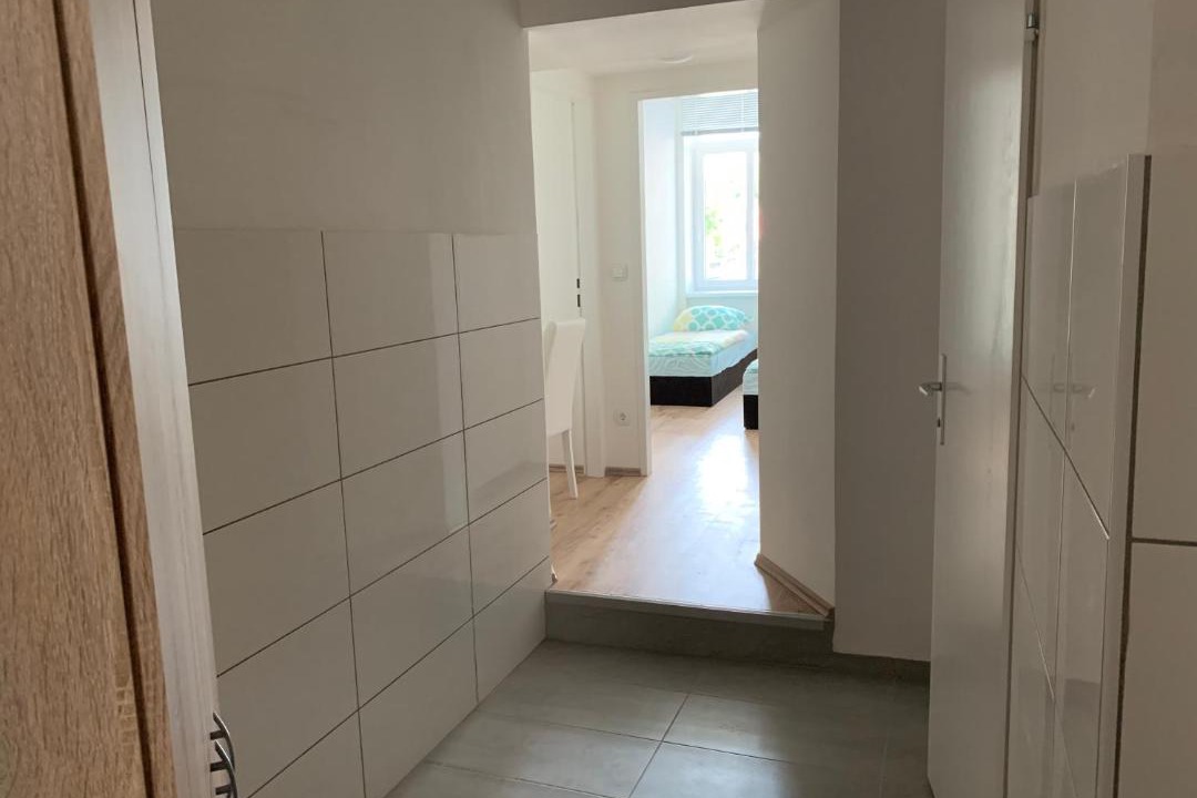 Photo of Others in Schottenfeld