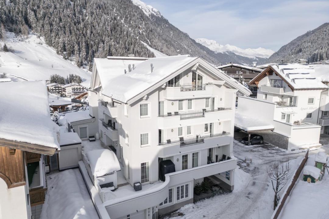Photo of Others in Ischgl