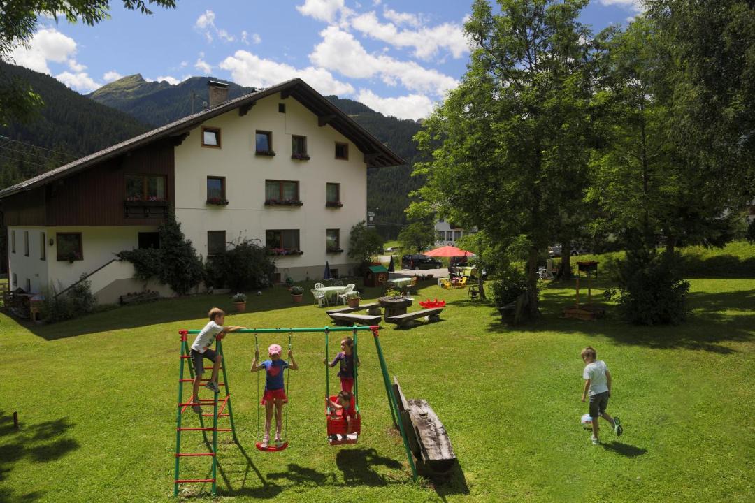Photo of Others in Obertilliach