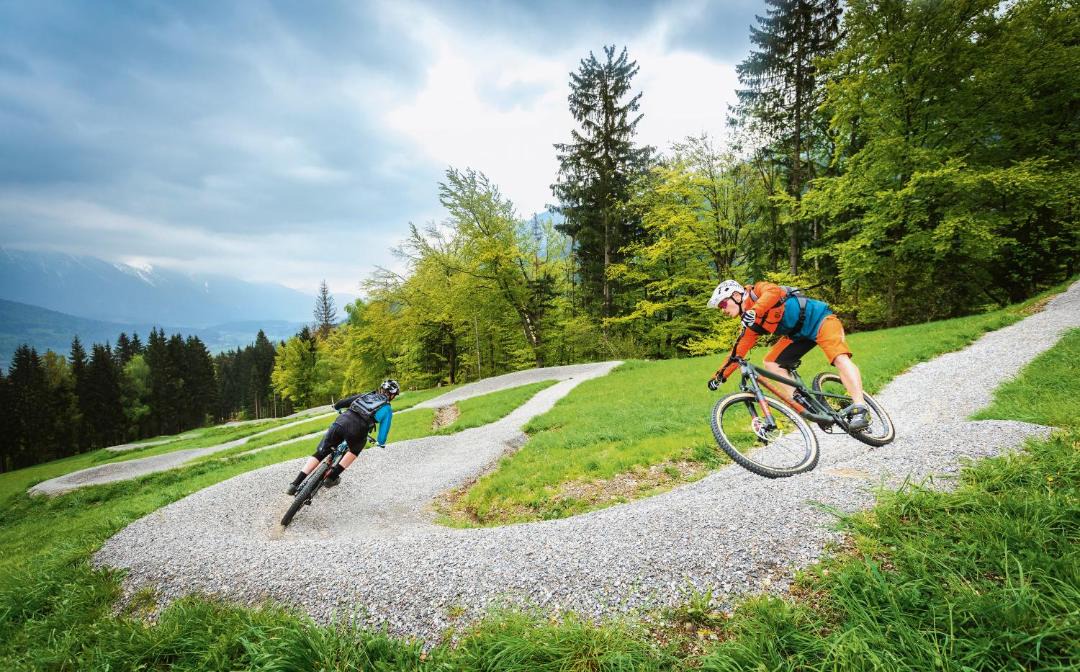 Photo of Others in Watschig