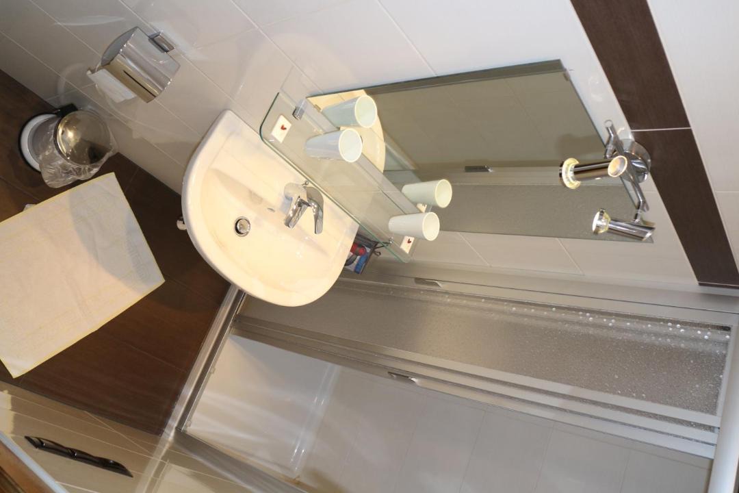 Photo of Bathroom in Jenig