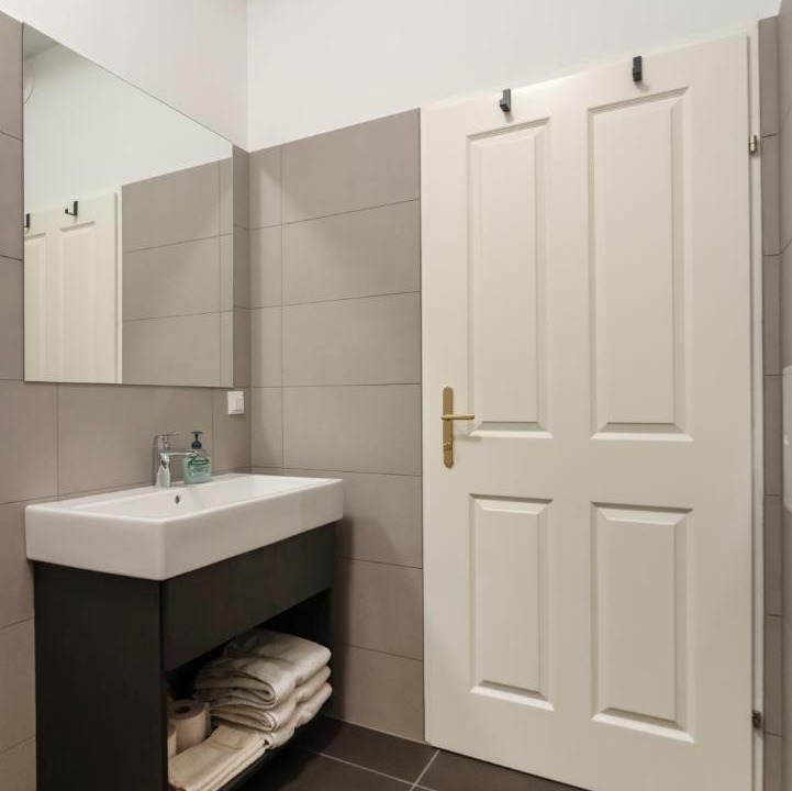 Photo of Bathroom in Neulerchenfeld