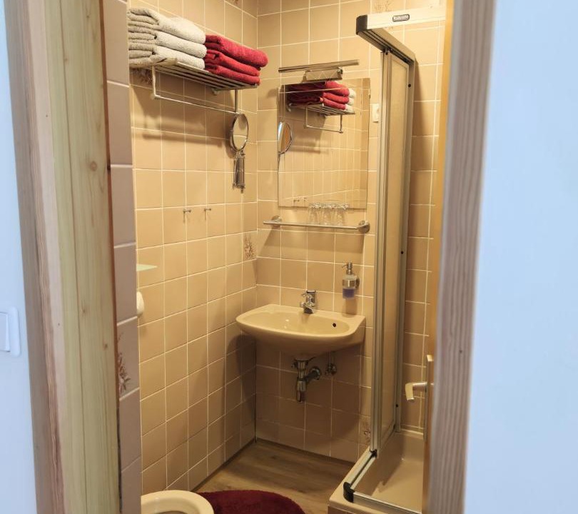 Photo of Others in Ranten