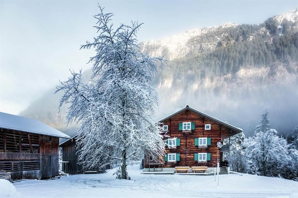 Photo of Others in Partenen