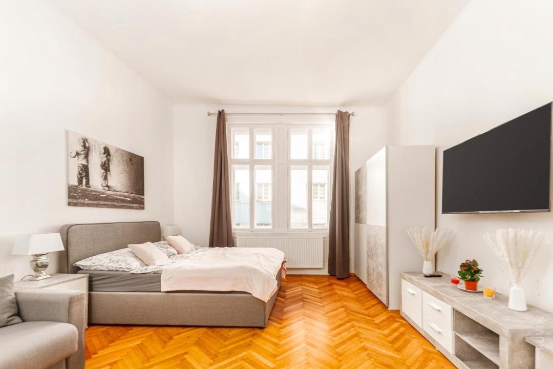Photo of Others in Favoriten