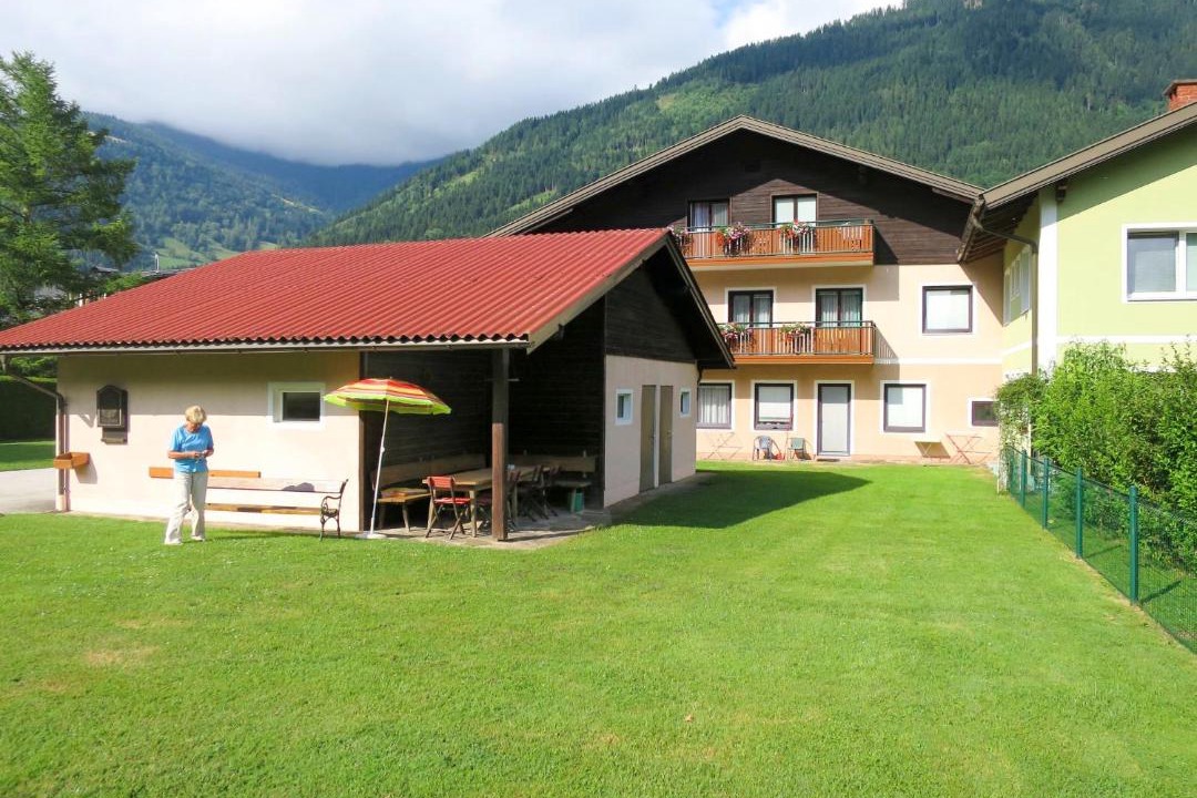 Photo of Buildings in Treffen