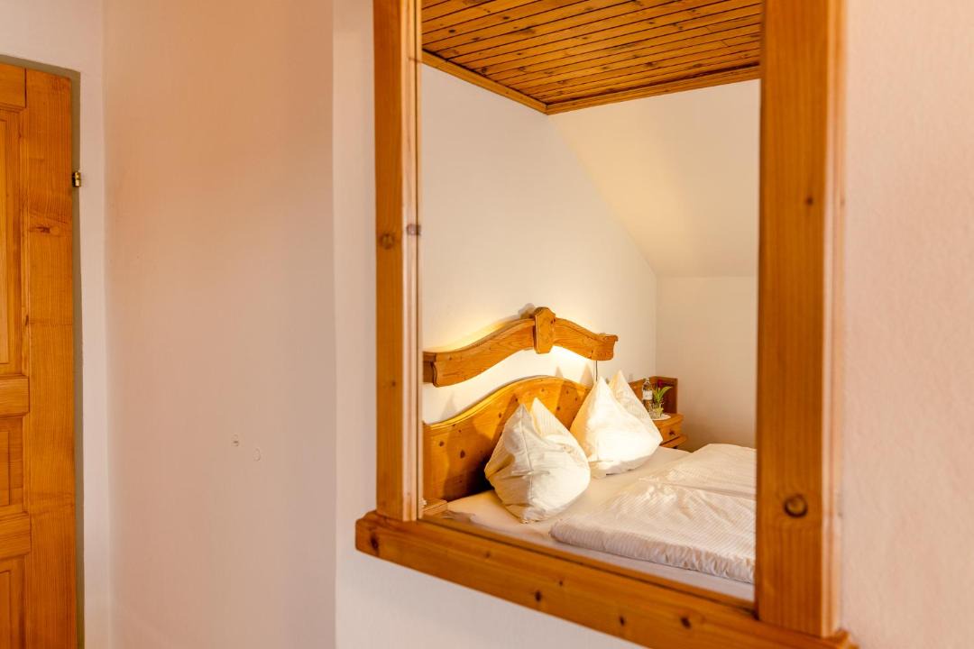 Photo of Bedroom in Folling