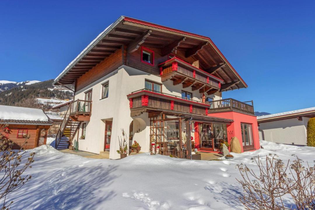 Photo of Buildings in Muhlbach im Pinzgau