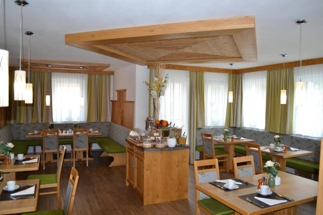 Photo of Others in Leopoldskron-Moos
