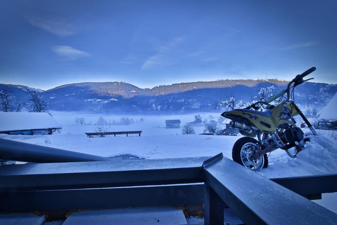 Photo of Others in Tropolach
