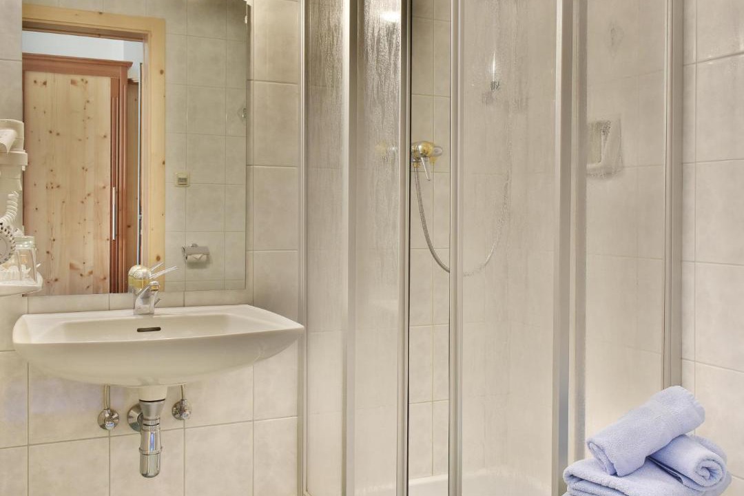 Photo of Bathroom in Krakauschatten