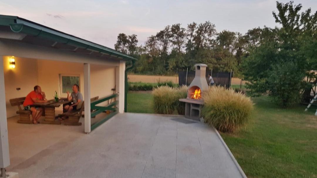 Photo of Others in Lutzmannsburg
