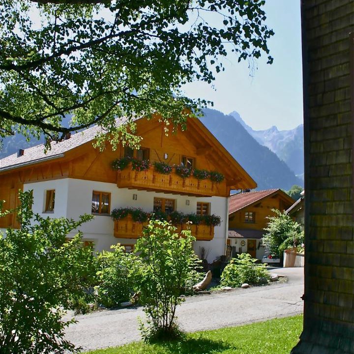 Photo of Others in Buerserberg