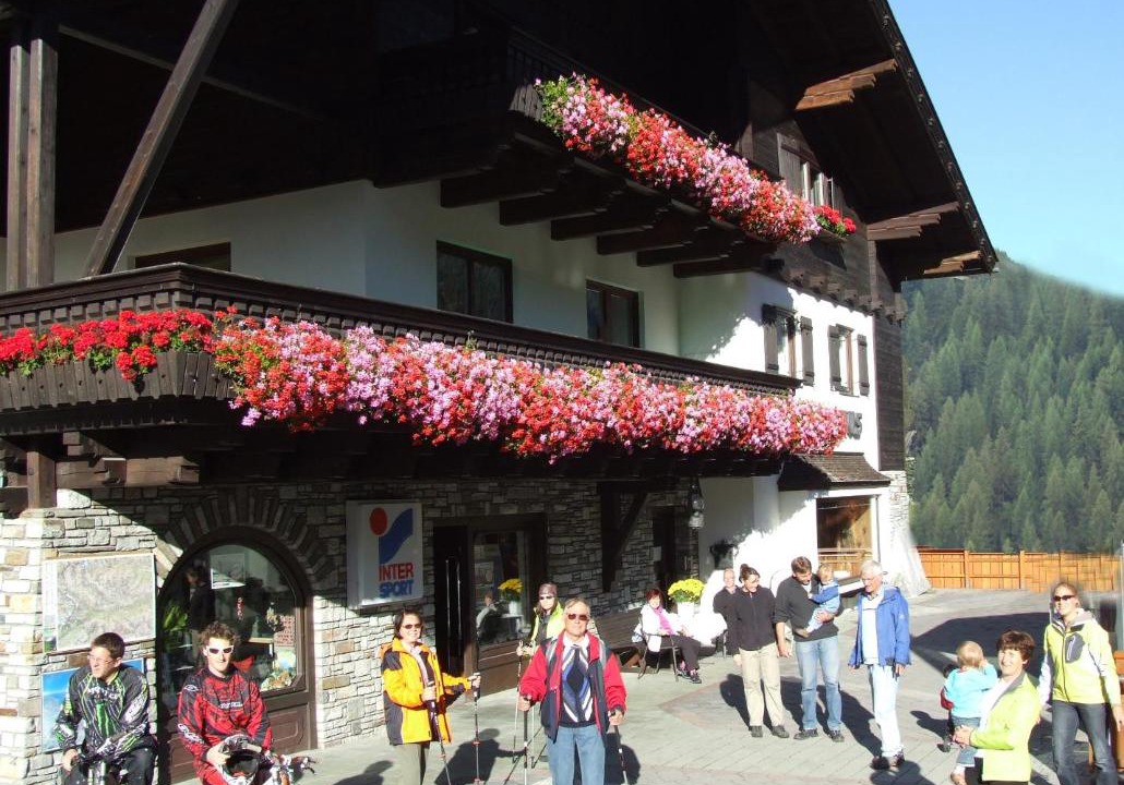 Photo of Others in Unterrotte