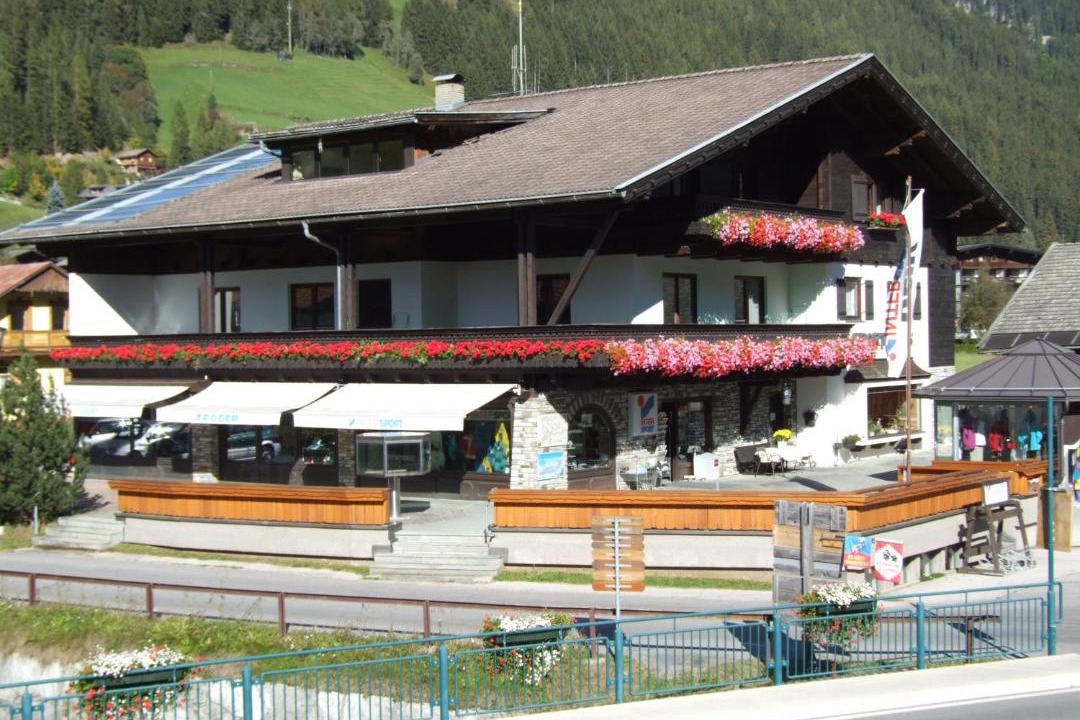 Photo of Others in Unterrotte