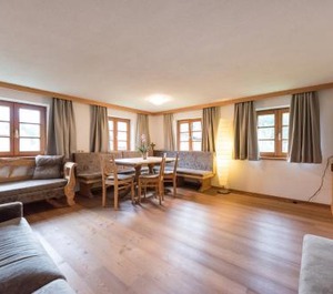 Ferienhaus Bach Für Personen Mit Schlafzimmer 