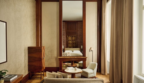 Premium Room, 1 King Bed
