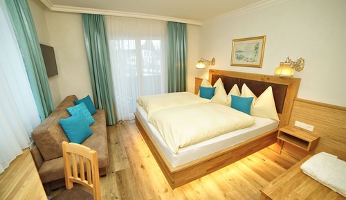 Comfort Double Room, Balcony, Garden View