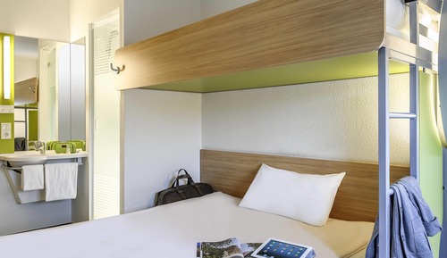 Triple Room, 1 Double Bed