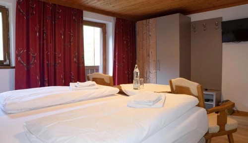 Double Room, Balcony, Mountain View