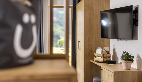 Deluxe Apartment, Balcony, Mountain View