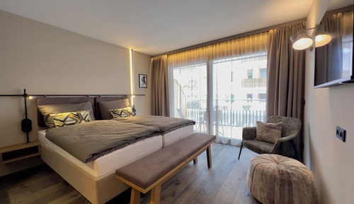 Standard Double Room, Balcony, Garden View