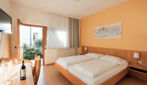 Classic Single Room
